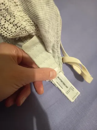 Sujetador push up gris