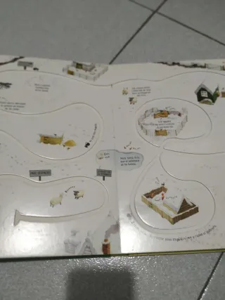 Libro infantil con circuito,tractor, desmontables