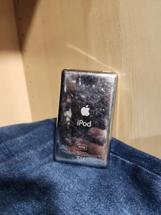 iPod Classic 5ª Gen 30GB Plata/Blanco