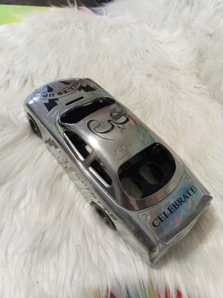 Porta bicchieri da shot in stile auto da corsa Fill 'er Up Spirits