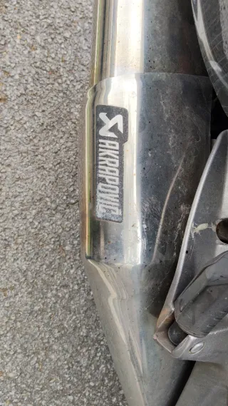 Honda Deauville 700 Negra