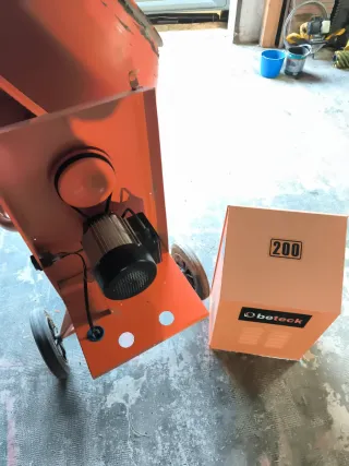 Hormigonera Betobel 200L Semi nueva!