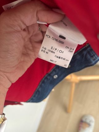 Chaqueta Levi's Roja y Azul Denim