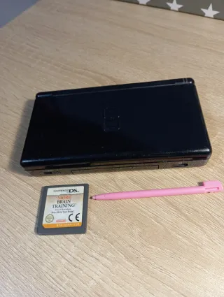 Nintendo DS Lite Negra + Brain Training