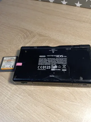 Nintendo DS Lite Negra + Brain Training