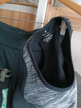 Lote 5 prendas gimnasio.regalo 4 de 2 últimas foto