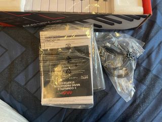 AKAI MPK Mini Teclado Controlador MIDI USB