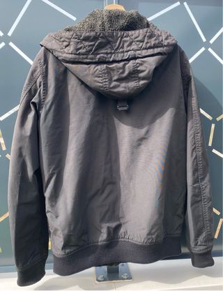 Cazadora Jack & Jones Negra con Capucha