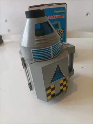 Capsula Spaziale Italia Años 70