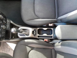 Renegade - DESDE 300€/MES ¡SIN PAGAR ENTRADA!