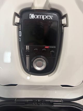 Electroestimulador Compex SP.8.0 más accesorios