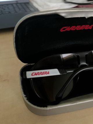 Gafas de sol Carrera negras