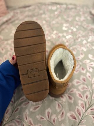 Botas tipo UGG marrones