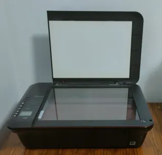 Stampante HP Deskjet 3050 con scanner