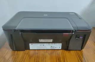 Stampante HP Deskjet 3050 con scanner