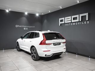 Volvo XC60 2.0 B4 Mild-Hybrid R-Design