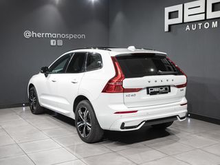 Volvo XC60 2.0 B4 Mild-Hybrid R-Design