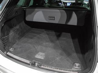 Volvo XC60 2.0 B4 Mild-Hybrid R-Design