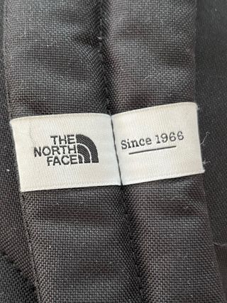 The North Face Rodey Mochila Negra (27L)