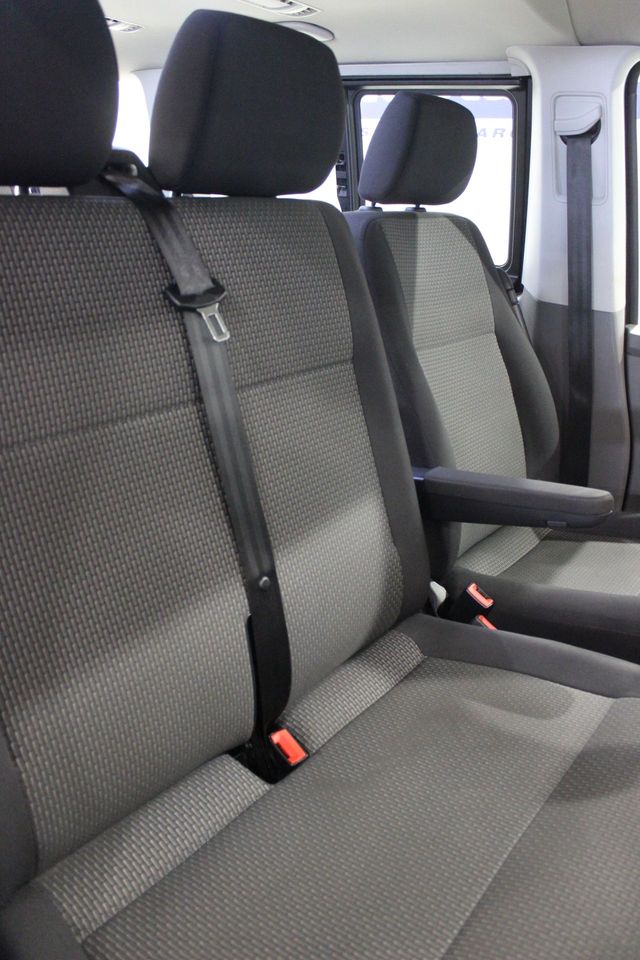 Volkswagen Caravelle 2024