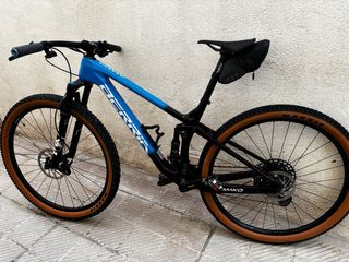 Berria Mako 5.0 Doble Suspensión