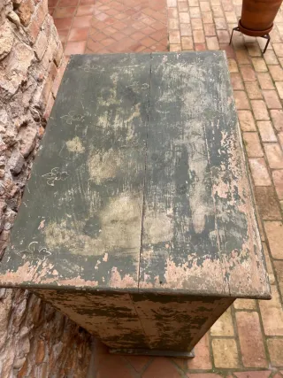 Armario antiguo estilo italiano verde