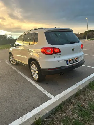Volkswagen Tiguan 2011