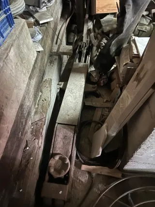 Gato hidráulico antiguo para camión