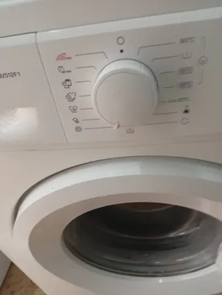 Lavadora Carga Frontal Blanca