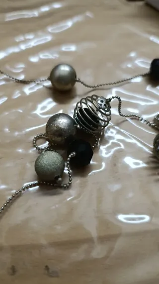 Collar largo vintage plateado y negro