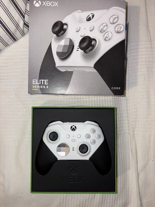 Mando Xbox Elite Series 2 Core