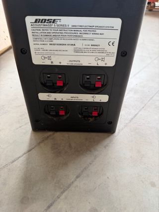 Subwoofer Bose Negro