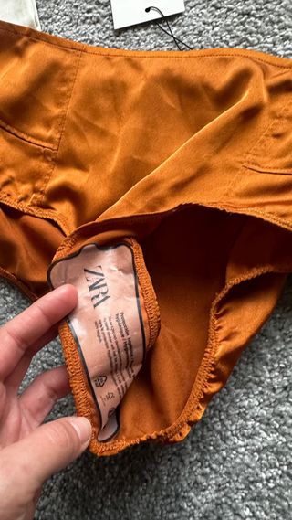 Conjunto lencería Zara