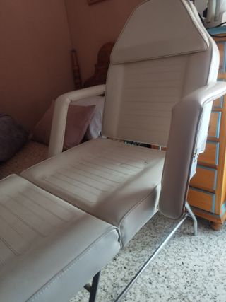 Camilla de estética para masajes