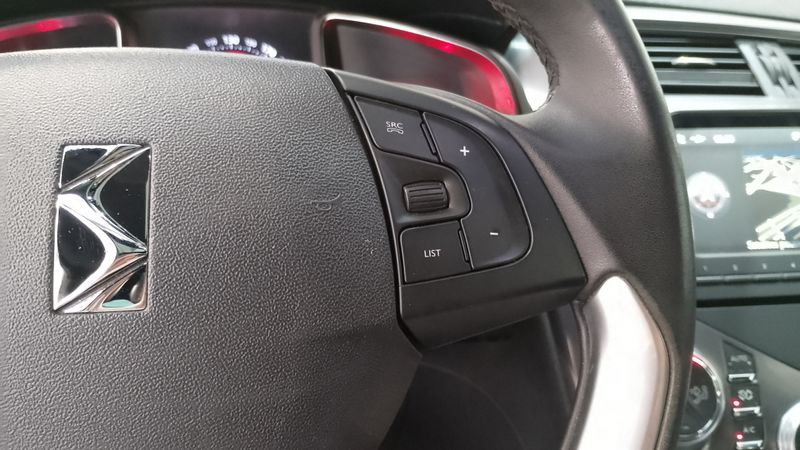 DS DS5 2.0 HDI Style 2015, foto 15
