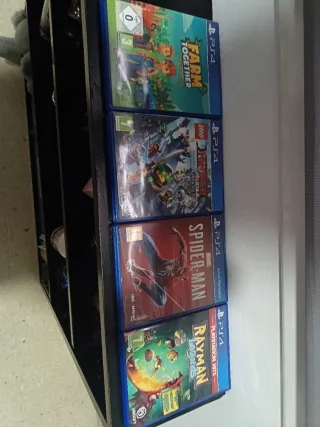 Pack 4 Videojuegos PS4: Spider-Man, Rayman, LEGO,