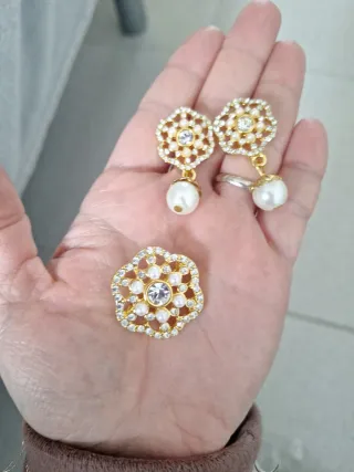 NUEVOS! Pendientes y Broche