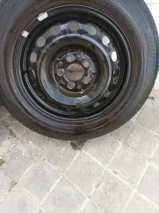 Llantas Mercedes Viano