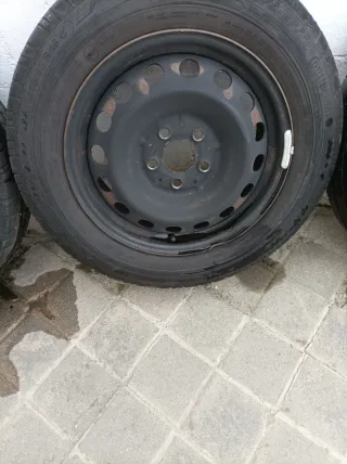 Llantas Mercedes Viano