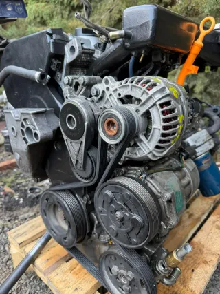 Motor 1.8 T + caja de cambios a3