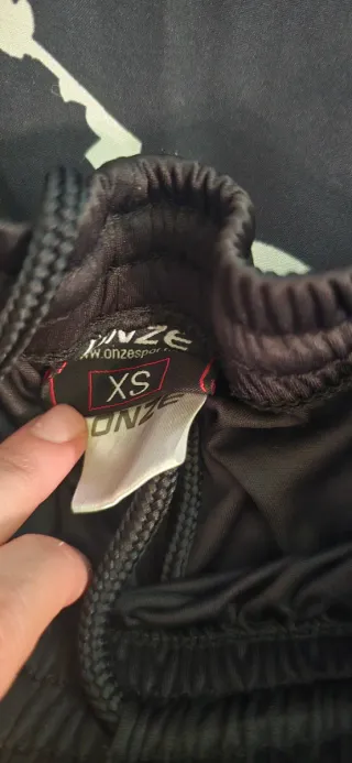 2 Pantalones cortos ONZE negros fútbol