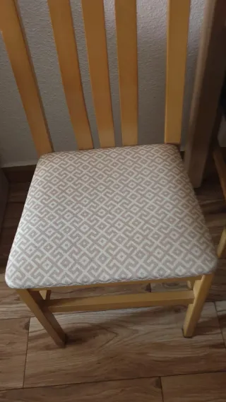 Set Mesa de comedor con 4 sillas