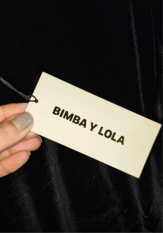 Camiseta Bimba y Lola Negra Cuello Alto