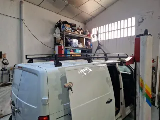 Baca para Citroën Jumpy / Opel Vivaro