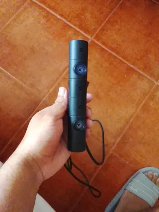 PS4 (PlayStation 4) con 9 juegos, 2 mandos, camara