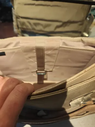 Maletín Piquadro Cuero Beige