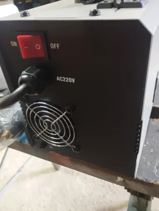 Soldadora MIG/MMA-160A Inverter