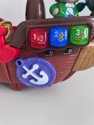 Barco Pirata Vtech con Figuras