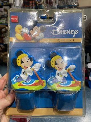 2 Perchas Disney Surtidas