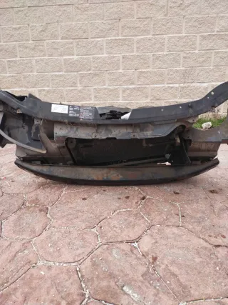 Despiece de Volkswagen sharan defensa completa